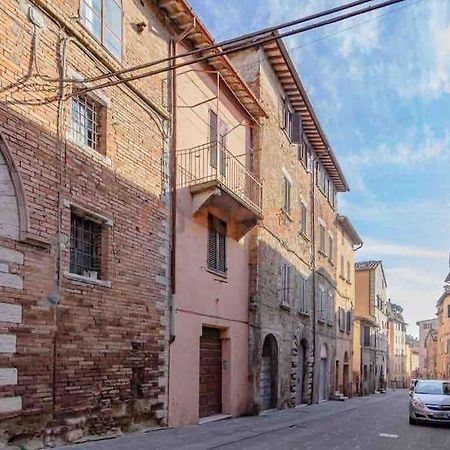 Perugia Home Apartment La Finestra Di Fronte Exterior foto