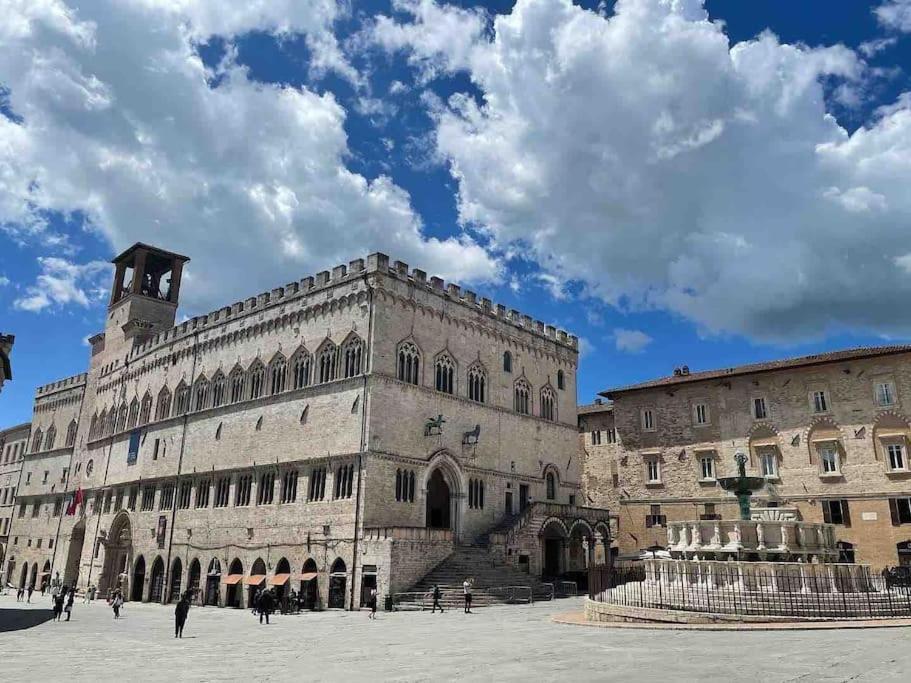 Perugia Home Apartment La Finestra Di Fronte Exterior foto